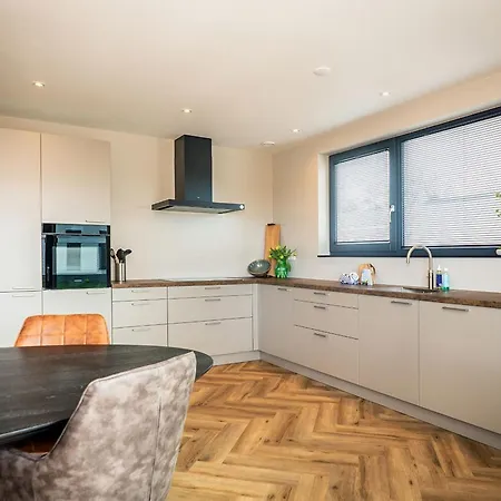 Vakantiehuis On Texel With Private Terrace