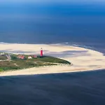 On Texel With Private Terrace * דה קוקסדורפ